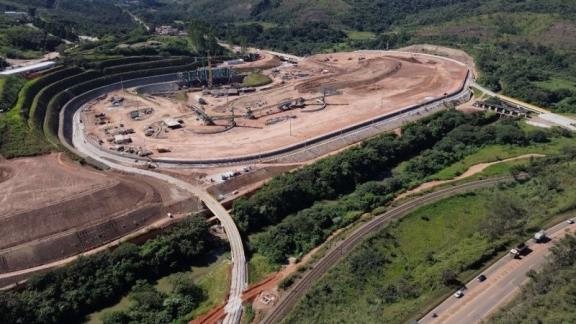 Pátio de Transbordo Rodoferroviário — imagem 2 de 4